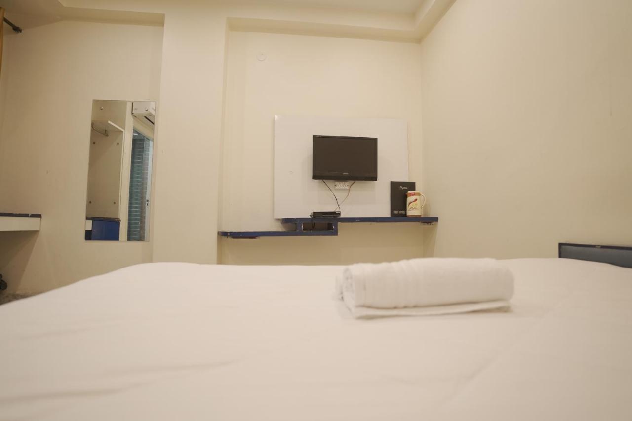 Hotel Leo Continental New Delhi Eksteriør bilde